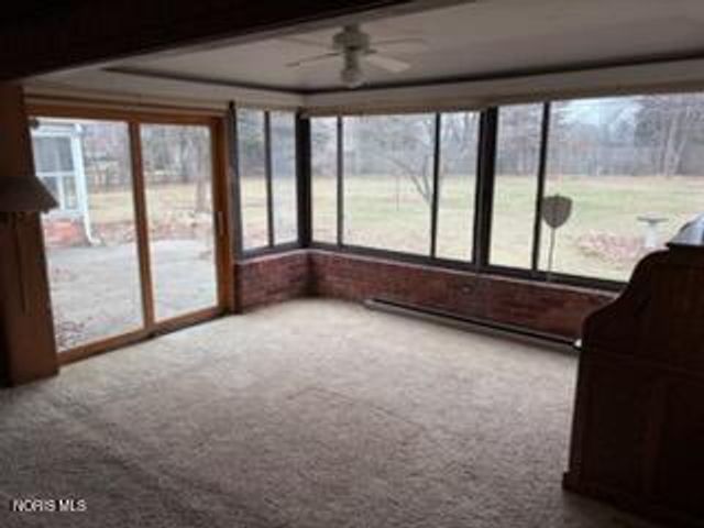 1936 W Crest Drive, Toledo, OH 43614