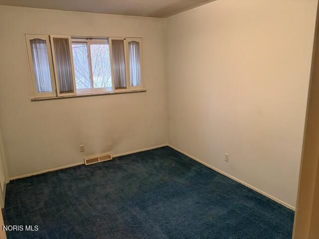 1936 W Crest Drive, Toledo, OH 43614