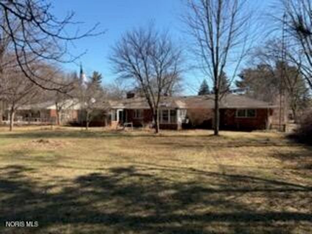 1936 W Crest Drive, Toledo, OH 43614