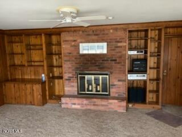 1936 W Crest Drive, Toledo, OH 43614