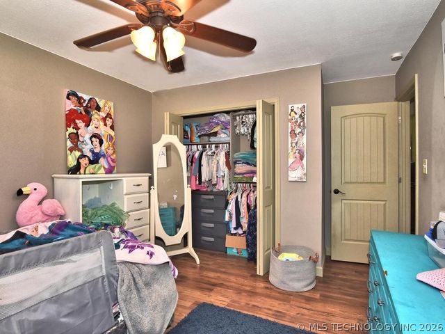 21911 W 12th Street, Sand Springs, OK 74063