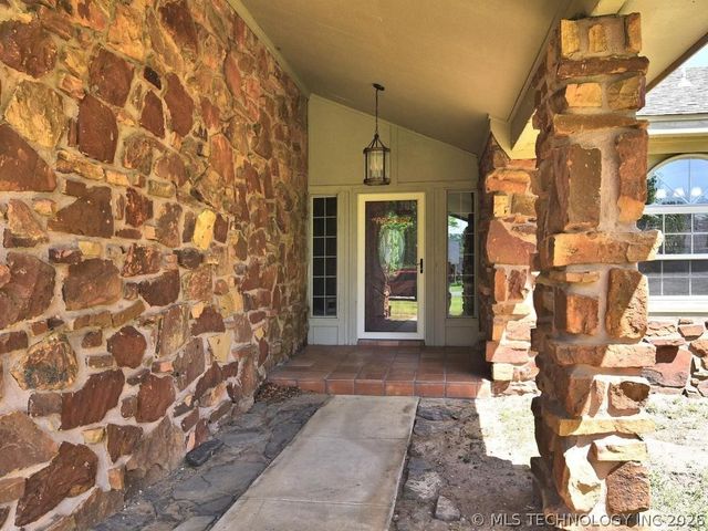 21911 W 12th Street, Sand Springs, OK 74063