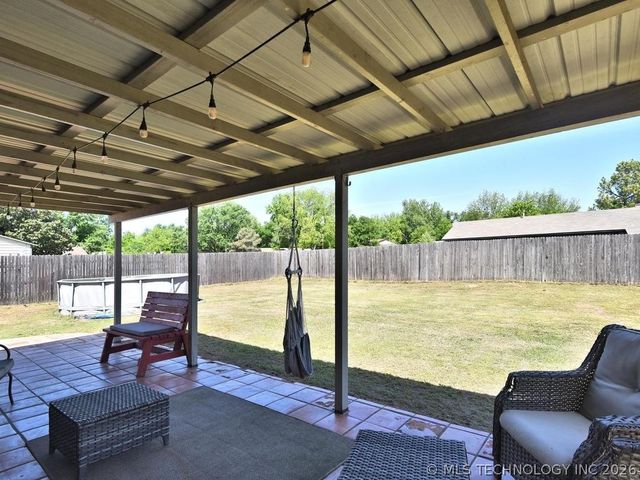 21911 W 12th Street, Sand Springs, OK 74063