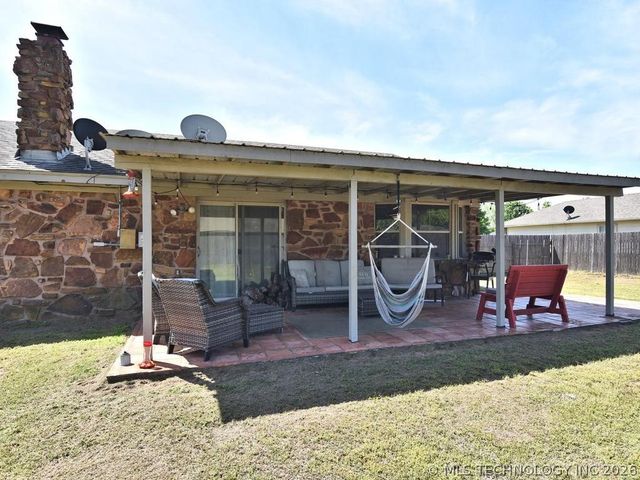 21911 W 12th Street, Sand Springs, OK 74063