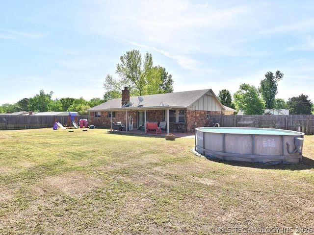 21911 W 12th Street, Sand Springs, OK 74063