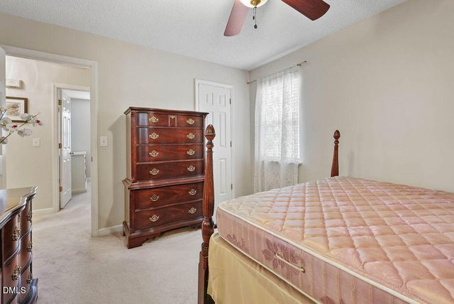 48 Hammerstone Drive, Fuquay Varina, NC 27526