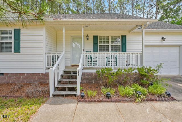 48 Hammerstone Drive, Fuquay Varina, NC 27526