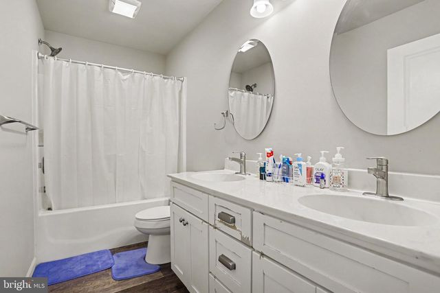12 PACIFIC BLVD, Ephrata, PA 17522