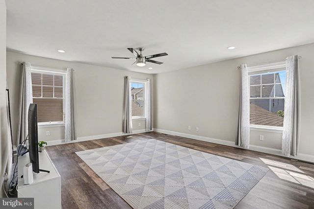 12 PACIFIC BLVD, Ephrata, PA 17522