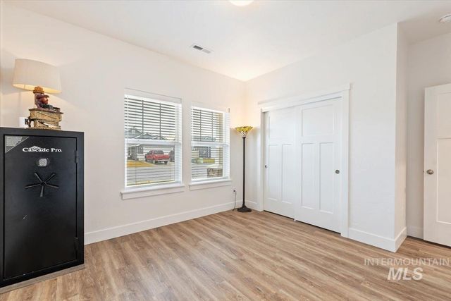 10434 Rockaway Ridge St, Nampa, ID 83687