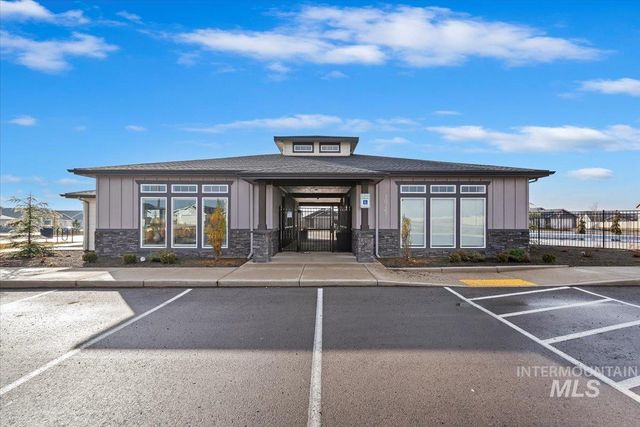 10434 Rockaway Ridge St, Nampa, ID 83687