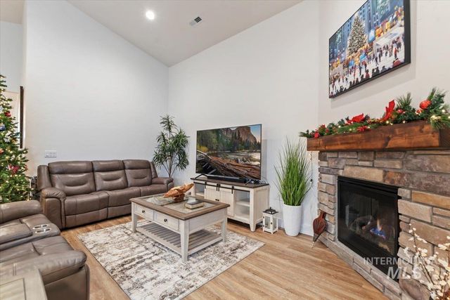 10434 Rockaway Ridge St, Nampa, ID 83687