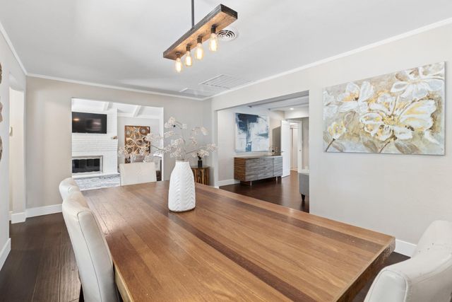 3410 W Country Club Ln, Sacramento, CA 95821