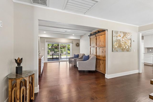 3410 W Country Club Ln, Sacramento, CA 95821