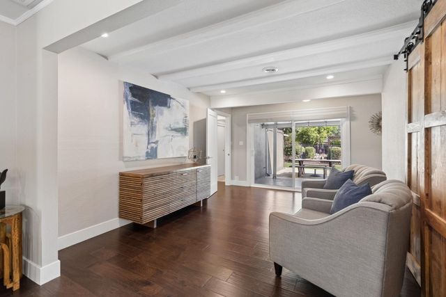 3410 W Country Club Ln, Sacramento, CA 95821