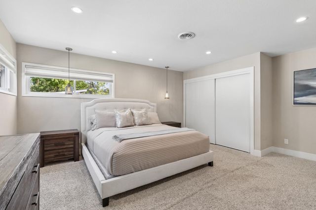 3410 W Country Club Ln, Sacramento, CA 95821