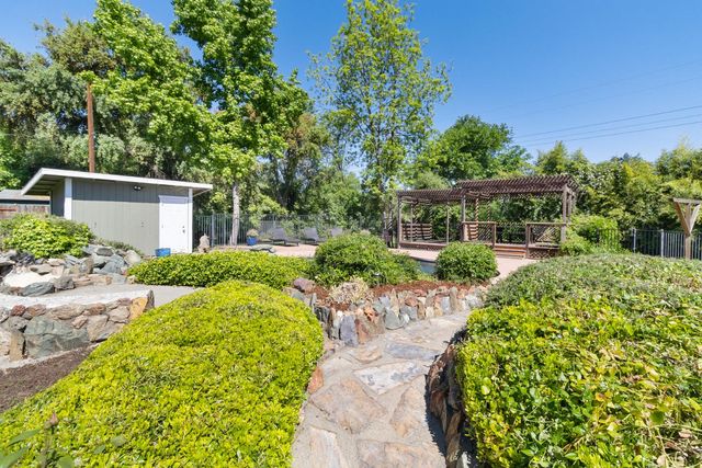 3410 W Country Club Ln, Sacramento, CA 95821