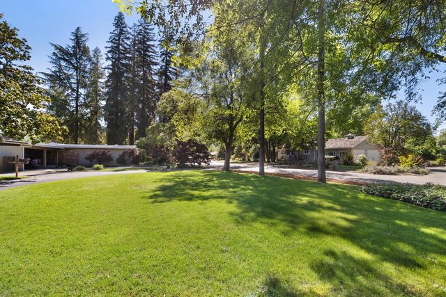 3410 W Country Club Ln, Sacramento, CA 95821
