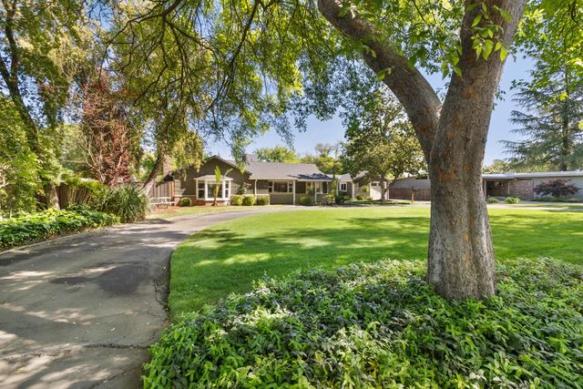 3410 W Country Club Ln, Sacramento, CA 95821