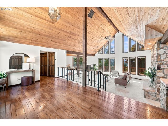 87188 GREEN HILL Rd, Eugene, OR 97402