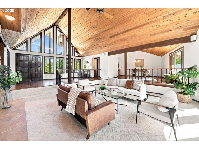 87188 GREEN HILL Rd, Eugene, OR 97402