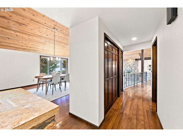 87188 GREEN HILL Rd, Eugene, OR 97402