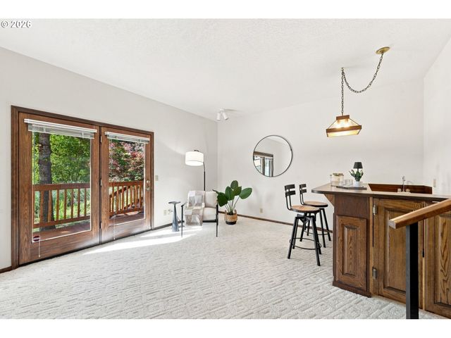 87188 GREEN HILL Rd, Eugene, OR 97402