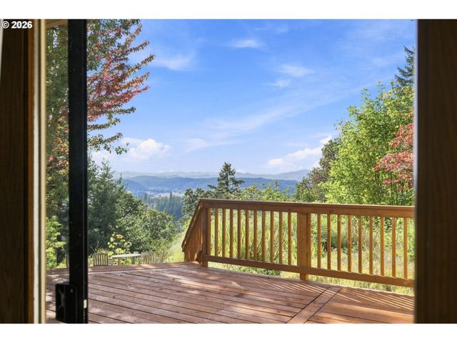 87188 GREEN HILL Rd, Eugene, OR 97402