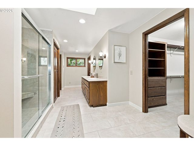 87188 GREEN HILL Rd, Eugene, OR 97402