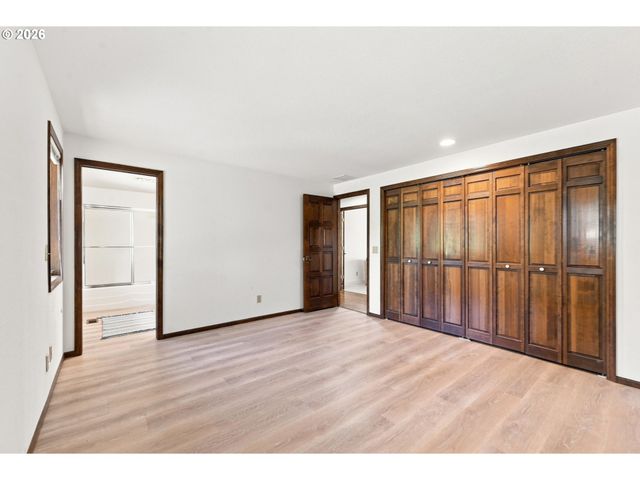 87188 GREEN HILL Rd, Eugene, OR 97402