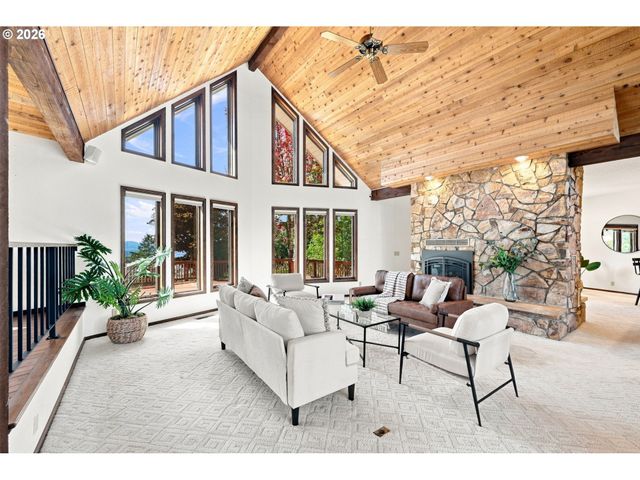 87188 GREEN HILL Rd, Eugene, OR 97402