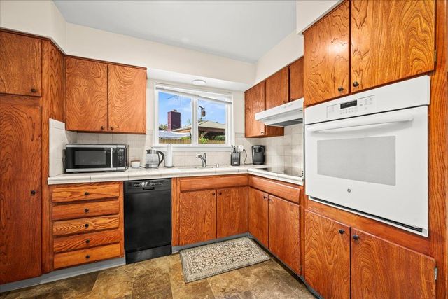 1847 68th Avenue, Sacramento, CA 95822