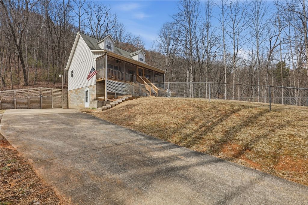 315 Valley Drive, Walhalla, SC 29691