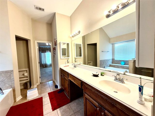 2102 Central Park Drive, Wylie, TX 75098