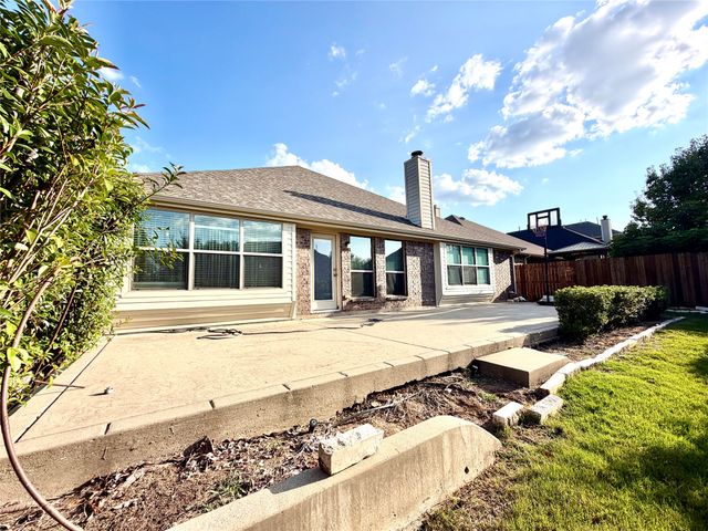 2102 Central Park Drive, Wylie, TX 75098