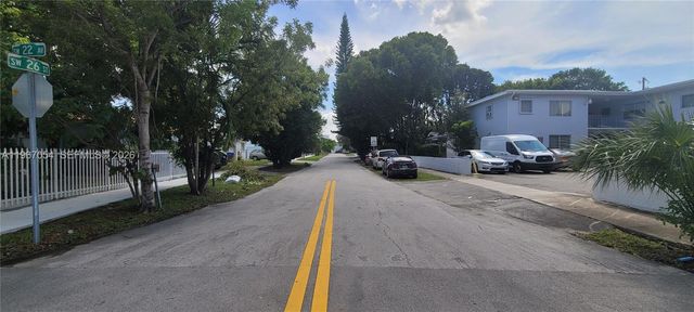 2601 SW 22nd Ave 6, Miami, FL 33133
