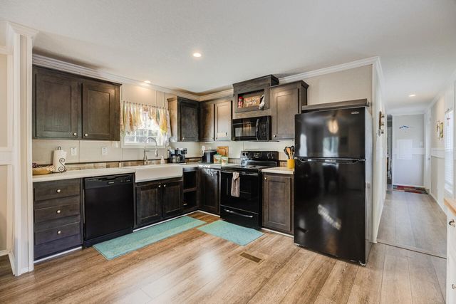 29 Canterbury Drive, Defuniak Springs, FL 32433