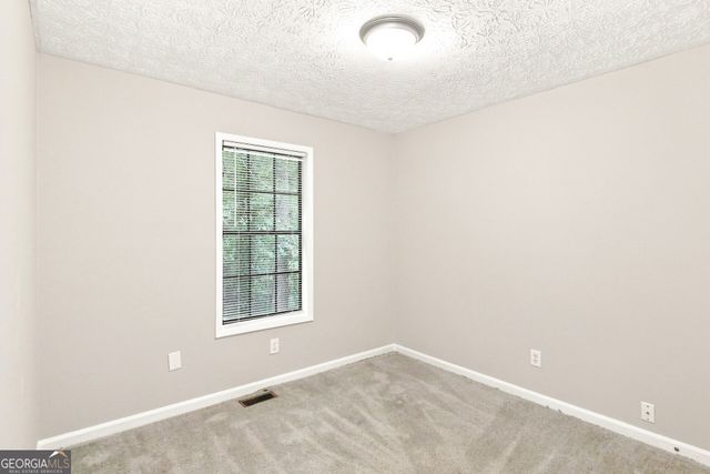 135 N Creek Trail, Jonesboro, GA 30238