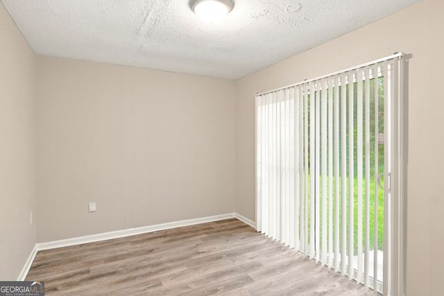 135 N Creek Trail, Jonesboro, GA 30238