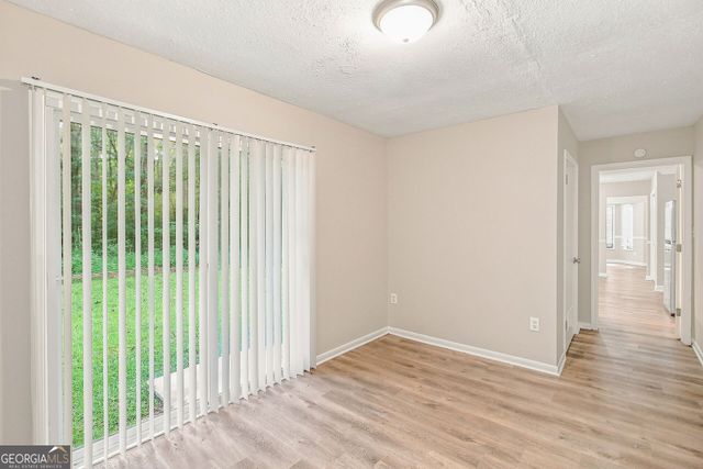 135 N Creek Trail, Jonesboro, GA 30238