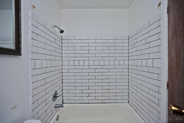 821 W Galbraith Road, Springfield Twp., OH 45231