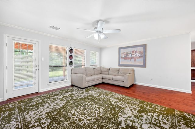 310 Overland Drive, Garland, TX 75040
