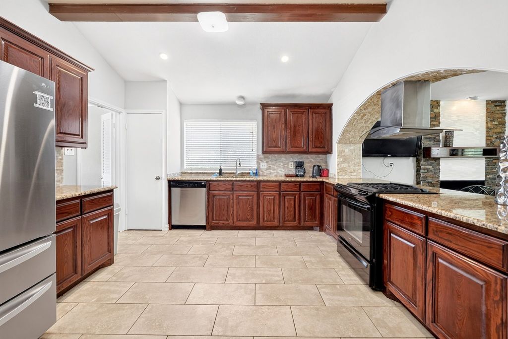 310 Overland Drive, Garland, TX 75040