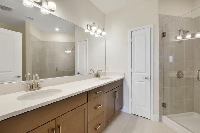7545 LAUREATE BOULEVARD 7303, Orlando, FL 32827