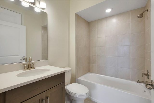 7545 LAUREATE BOULEVARD 7303, Orlando, FL 32827