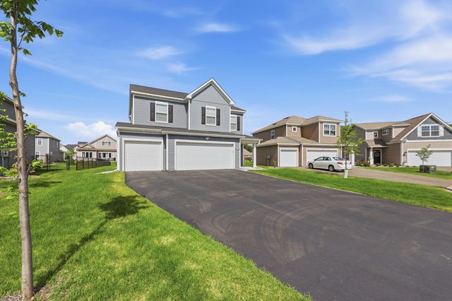 11260 Pierce Place NE, Blaine, MN 55434