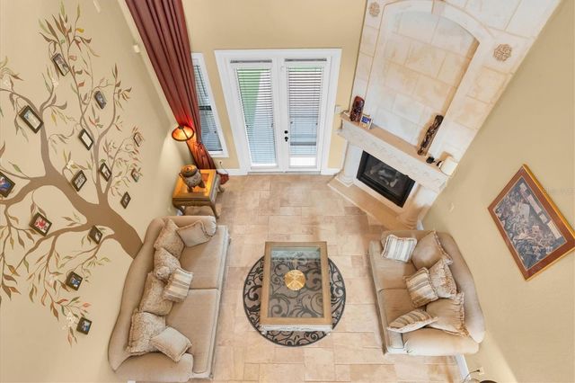 1067 ASHLAND AVENUE, Tarpon Springs, FL 34689