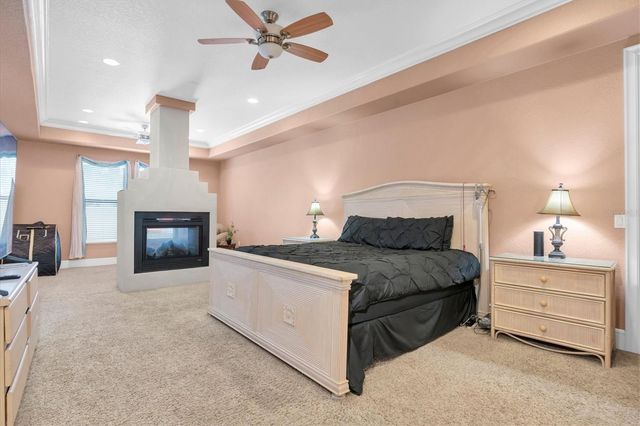 1067 ASHLAND AVENUE, Tarpon Springs, FL 34689