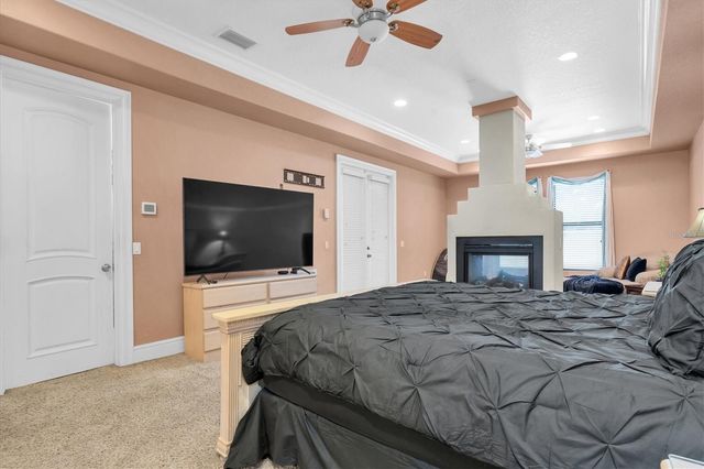 1067 ASHLAND AVENUE, Tarpon Springs, FL 34689