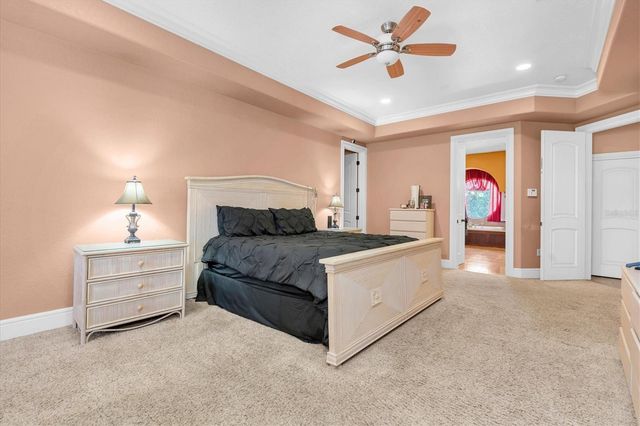 1067 ASHLAND AVENUE, Tarpon Springs, FL 34689
